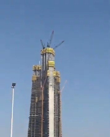 Jeddah Tower Hits Floor 84 0 12 screenshot.jpg