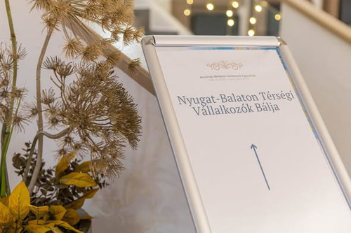 615935010 1746325776731172 832352867195559661 n.jpg?stp=dst jpg s590x590 tt6& nc cat=107&ccb=1 7& nc.jpg