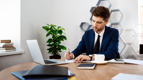 Why Hiring a Professional Tax Agent in Hoppers Crossing Saves You Money?.png