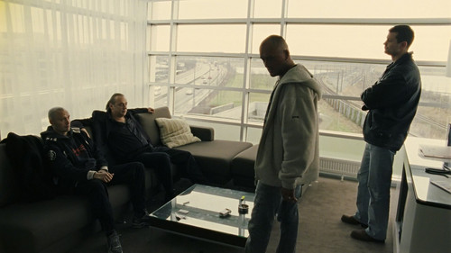 Pusher.II.2004.2160p.UHD.BluRay.CZ EN.TrueHD.Atmos.7.1.SDR.x265 E.mkv 20251228 091852.616.jpg