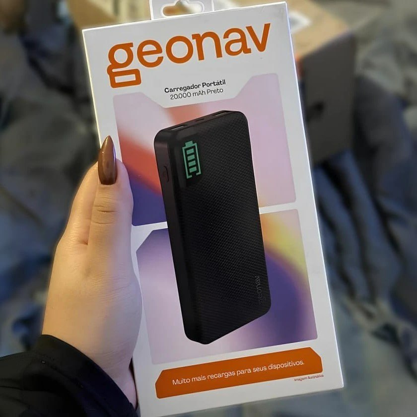 Carregador Portátil 18w 20.000mah 2 Usb + 1 Usb C Geonav PB20KBK