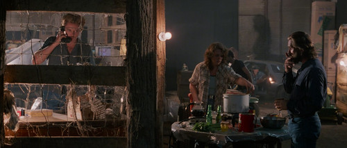 At.Close.Range.1986.2160p.UHD.BluRay.CZ EN.DTS HD.MA.2.0.DoVi.HDR.x265 E.mkv 20251228 110413.542.jpg