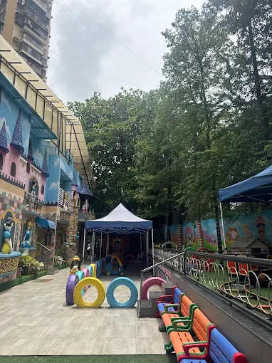 Best School in Andheri West Why Kids N Krayons Is the Perfect Choice for Your Child’s Early Educatio.jpg