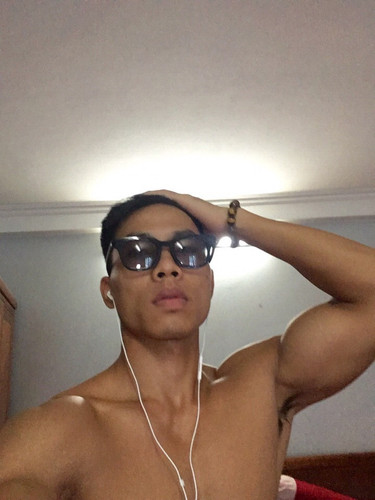 tumblr obwfu7qUPm1v3btveo1 1280.jpg