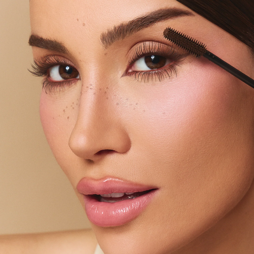 MASCARA P CILIOS MARROM EFEITO NATURAL foto 4.png