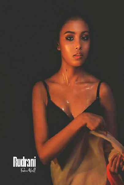 Model Rudrani Fashino World App Content Uncut – Hindi Hot Short Film – WEB-DL X264 1080p Download