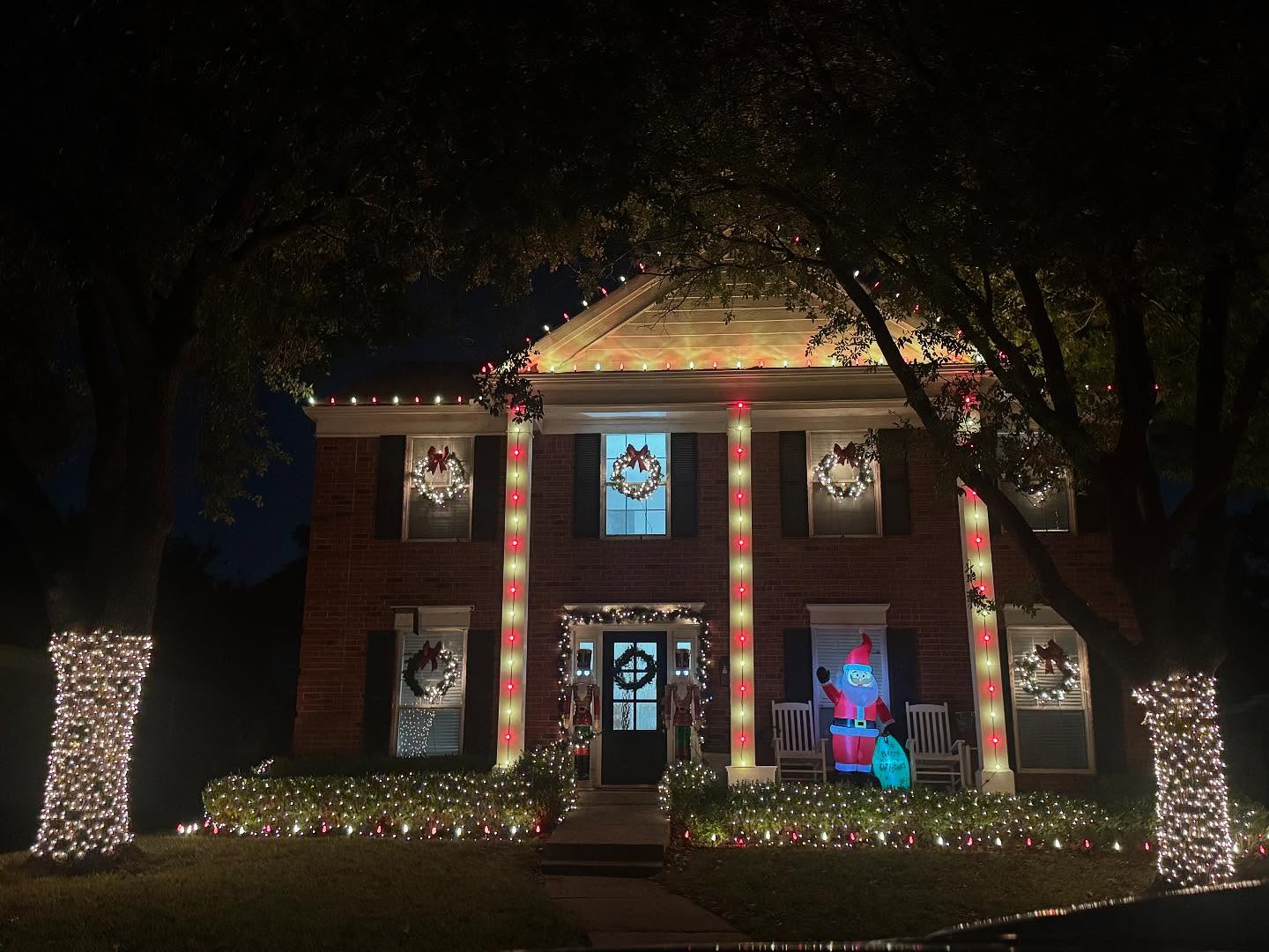Loera's Landscaping - Holiday Lighting in Frisco