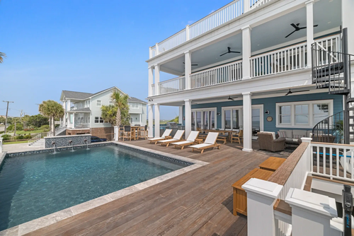 Charleston SC Rentals With Pool.png