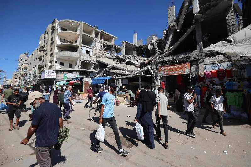 أعلنت وزارة الاقتصاد الوطني عن مرحلة جديدة لتنظيم السوق المحلي في قطاع غزة، وأكدت على ضرورة منع استغلال حاجة المواطنين من خلال رفع الأسعار بشكل غير مب...