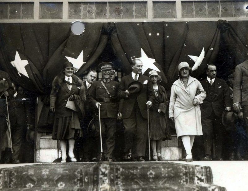 [Image: fWr43HQ.jpg]