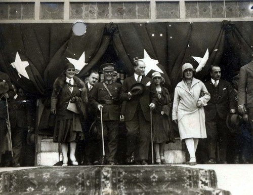 Atatürk V011020250014 N 1.jpg