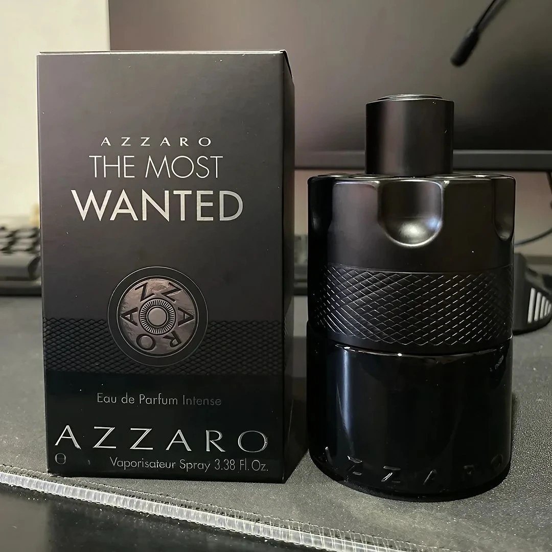 Perfume Masculino Amadeirado Ambarado com Cardamomo e Caramelo, Longa Duração, Azzaro The Most Wanted, Eau de Parfum Intense, 50ml