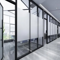 Top Plain Glass Dealer – Premium Quality and Clear Finish.jpg