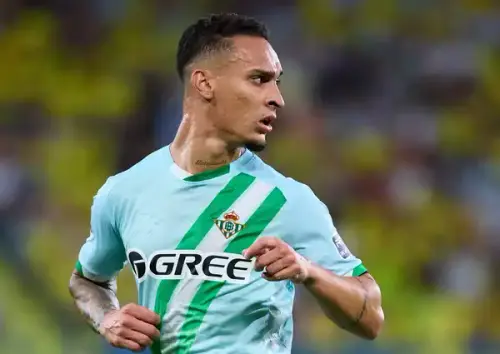 Antony critica desempenho do São Paulo e afirma: "Temporada deixou a desejar"