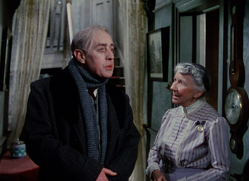 The.Ladykillers.1955.2160p.UHD.BluRay.CZ EN.FLAC.2.0.DoVi.HDR.x265 E.mkv 20251231 201424.177.jpg