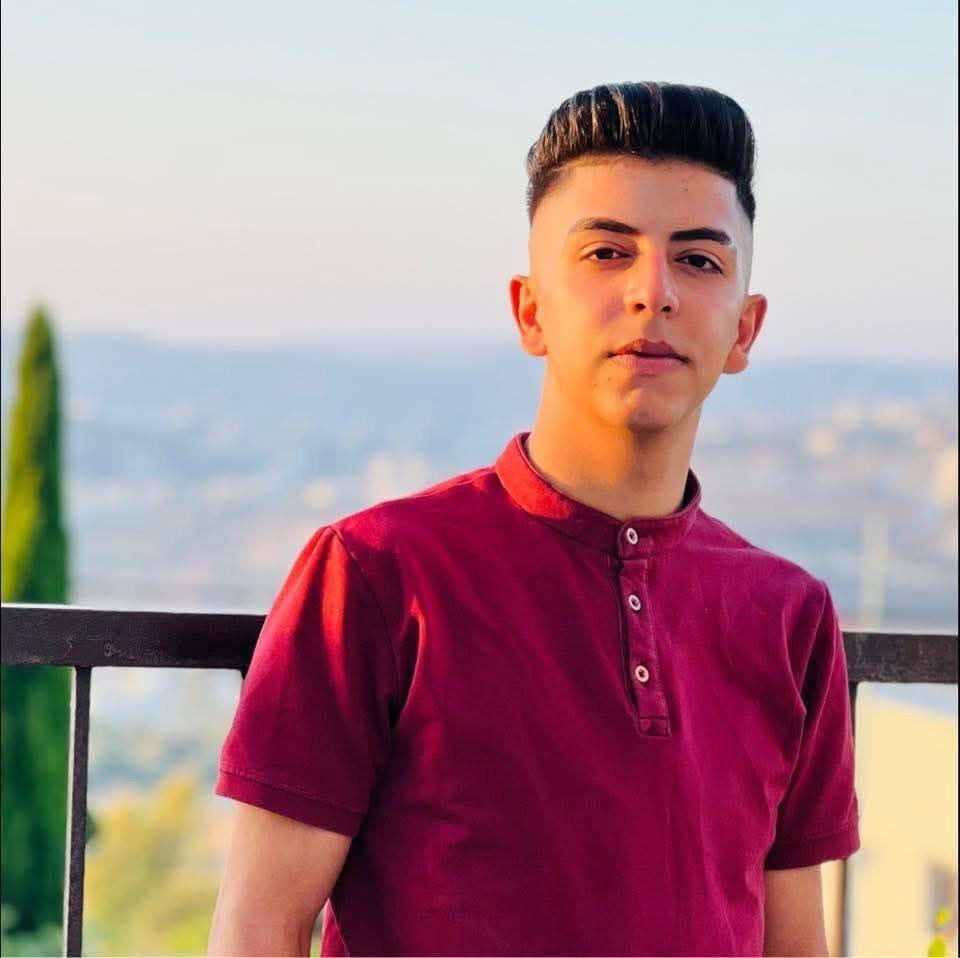 مكتب إعلام الأسرى:

▪️إصابة الفتى مجاهد سلوادي (17 عامًا) بعد اعتقاله من قرية تل جنوب غرب نابلس والاعتداء عليه بشكل عنيف من جيش الاحتلال.

▪️تبيّن لطو...