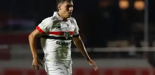 Fica na Europa: São Paulo renova empréstimo de Moreira e lateral segue no Porto