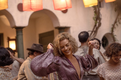 Margot Robbie plays Nellie LaRoy in Babylon from Paramount Pictures..jpg