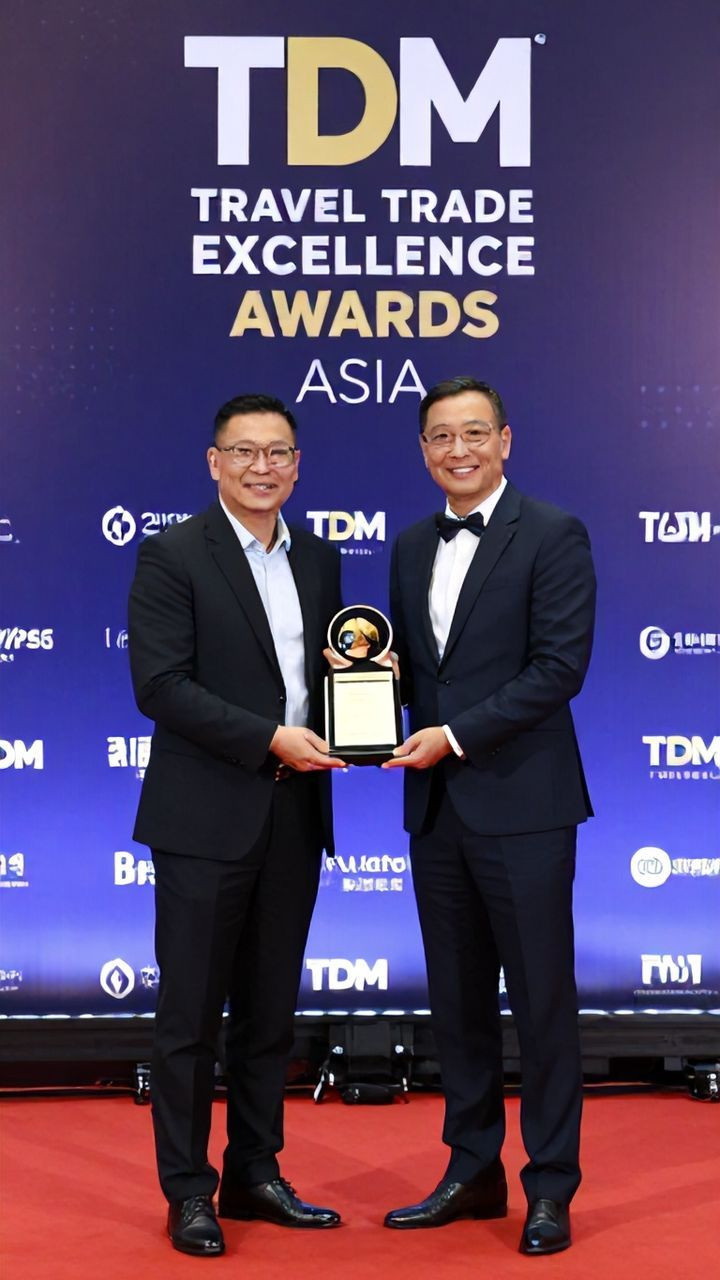 2Go Travel wins 2 awards at TDM Travel Trade Excellence Awards-Asia