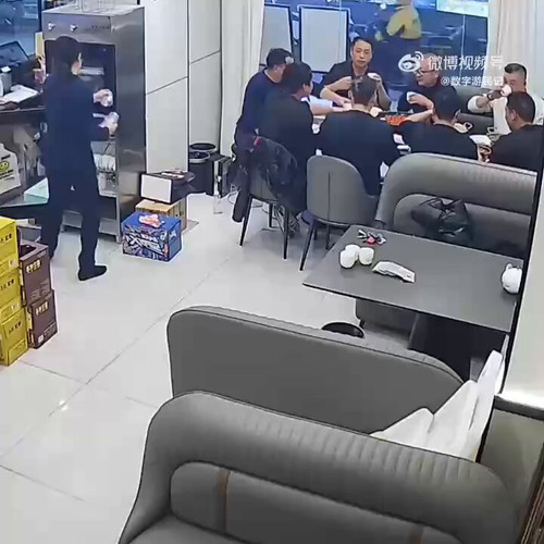 lZj2cJ4bZPogrkj9.jpg