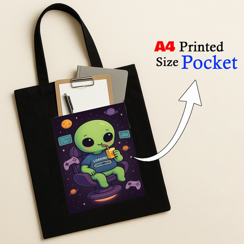 cute Alien Gamer.jpg