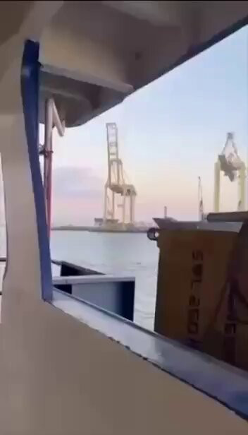 uK0QPabgvwQE2iW9.jpg
