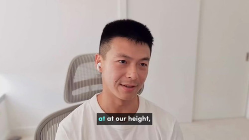 t62dVOTEXrgyqdQe.jpg