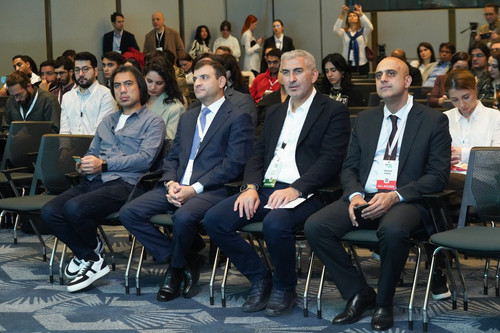 G7uQrAUWcAARV59.jpg
