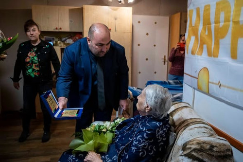 598867556 1302838524981814 6193015158336384688 n.jpg?stp=dst jpg s590x590 tt6& nc cat=104&ccb=1 7& n.jpg