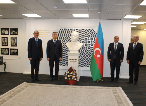 G79LccTaUAAcKm5.jpg