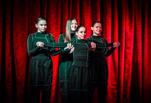 599925978 1782287076048642 3161496830203632576 n.jpg?stp=dst jpg s590x590 tt6& nc cat=102&ccb=1 7& n.jpg