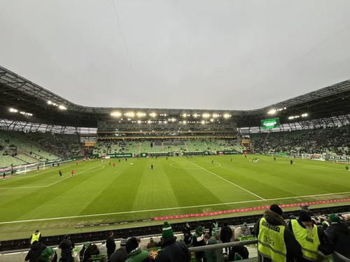 600282652 1372982778172030 2419265325631721533 n.jpg?stp=cp6 dst jpg s590x590 tt6& nc cat=106&ccb=1 .jpg