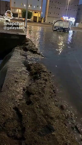 Vi ZD SZZGyTfLbs.jpg