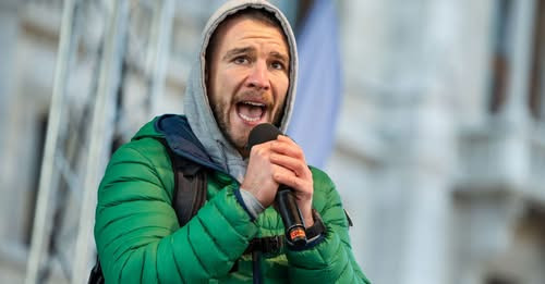 10514599762030879247?url=https%3A%2F%2Fcdn.mandiner.hu%2F2025%2F12%2FGjvCGKnFKFvMJ8 snmc6mTvlyQg p V.jpg