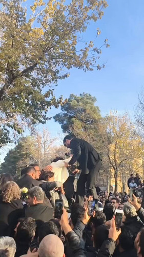 f4SnCd uwdKcdoP8.jpg