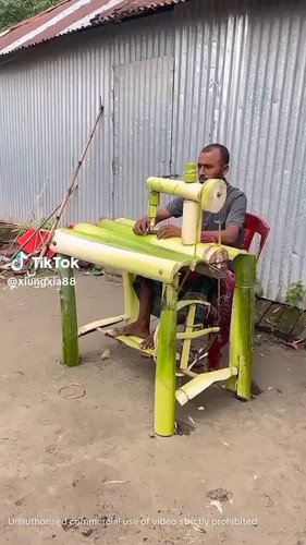 Bjy2bmB1szzf0 UF.jpg