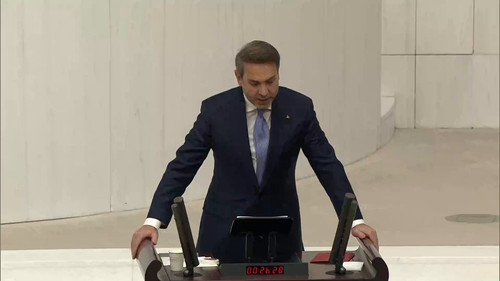 cuI19Mq2Wyitan j.jpg