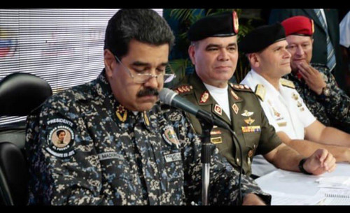G8ERDUUaYAAdpfu.jpg