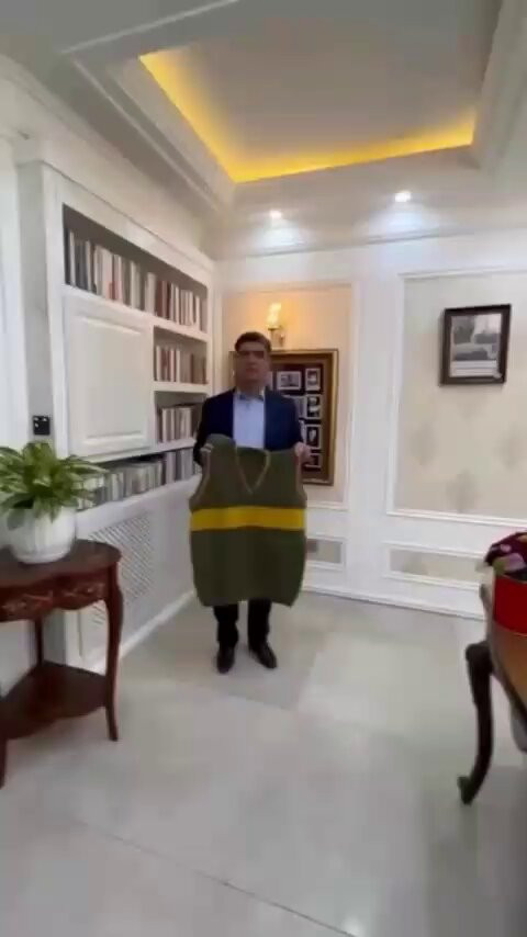 ritp7Dg3ljiTaOeo.jpg