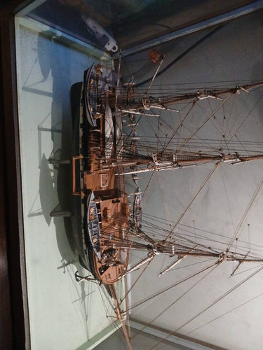 c5f174d9575d.jpg