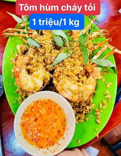 tôm hùm cháy tỏi.jpg