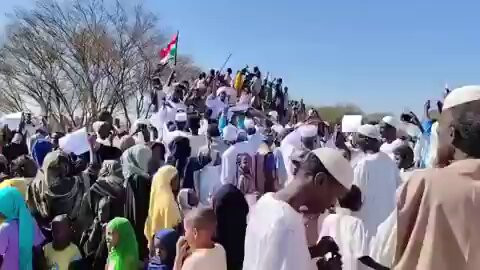 eLYzUbLSBW9MobKZ.jpg