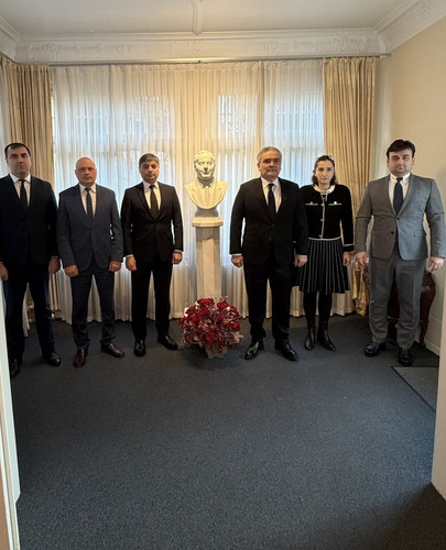G7 udzLWcAYMPk3.jpg