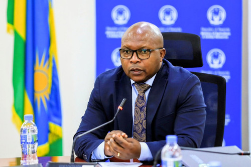 G7 K9pwXYAQNDLD.jpg