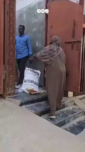 77QUc LRs TLAfa .jpg