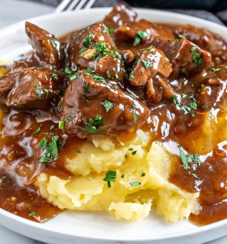 The BEST Beef Tips and Gravy Recipe5.jpg