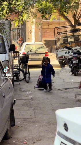 ysJtM yPLFrLq6M5.jpg