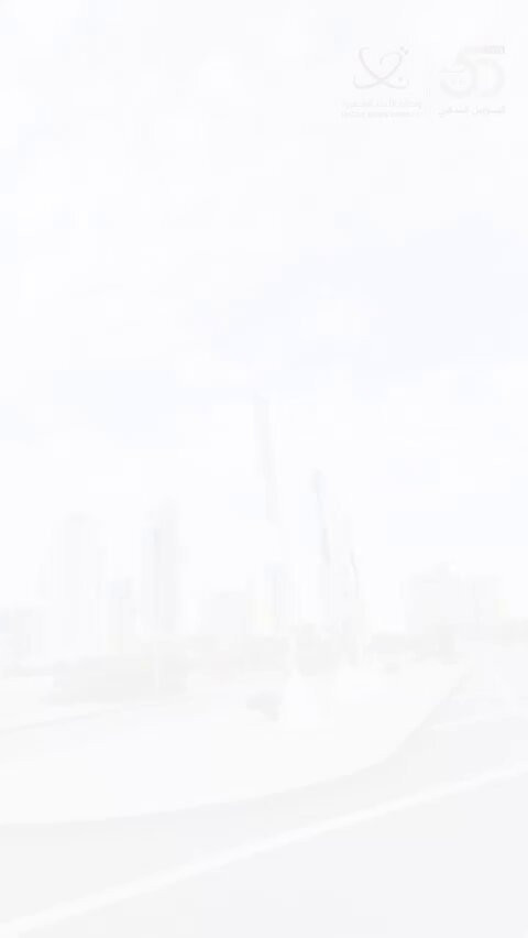 LP2Bm 9F Xbrq2e7.jpg