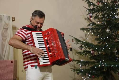 597781115 1351494403450956 3700134347575163464 n.jpg?stp=dst jpg s590x590 tt6& nc cat=110& nc cb=99b.jpg