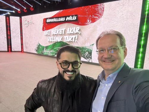 600380562 1434246164722010 8431153275176596745 n.jpg?stp=cp6 dst jpg s590x590 tt6& nc cat=111&ccb=1 .jpg